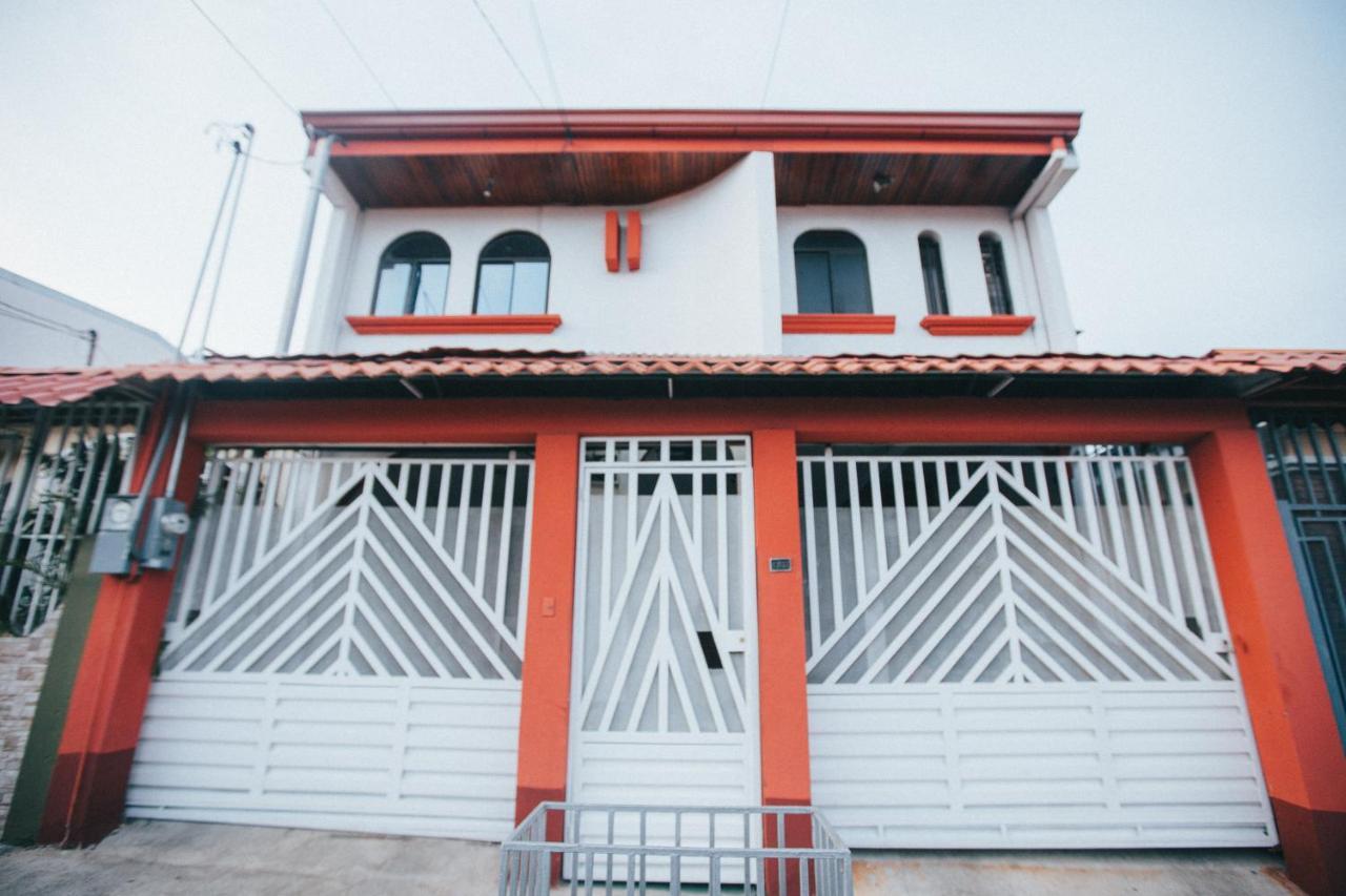 Apartment 10 Minutes By The Sjo Airport - Alajuela Buitenkant foto